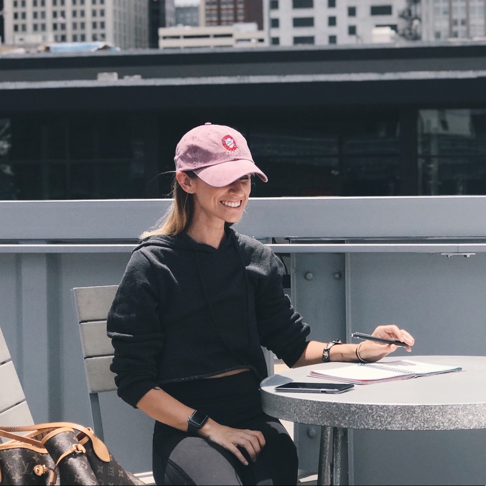 Meet your Posher, Emily